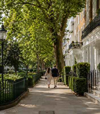 Prime Locations for Buyers Who Love Green Spaces & Walking Routes