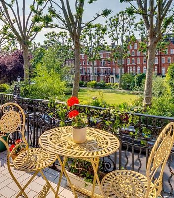 Spring and Summer Rental Demand in SW7: What Landlords Should Know